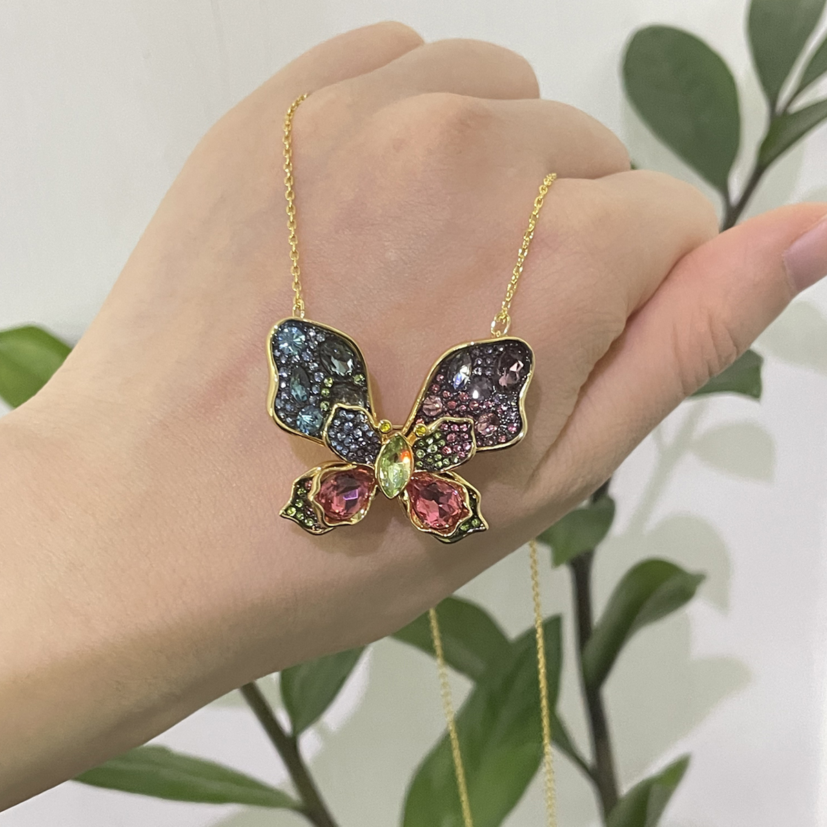Original 2026 New Trend Fine J - Butterfly Pendant Necklace 리뷰 및 가격